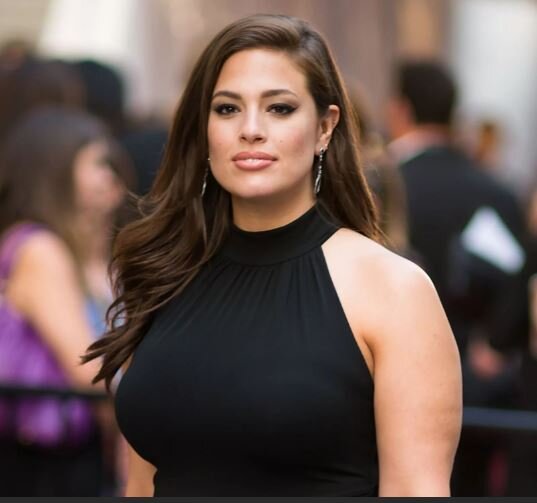 Известнейшая plus-size модель Эшли Грэм. Фото из свободного доступа.