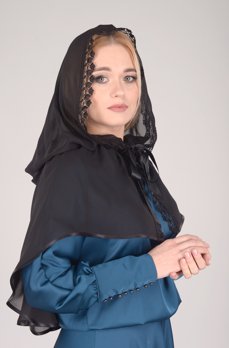 Черный платок-капюшон Лилит