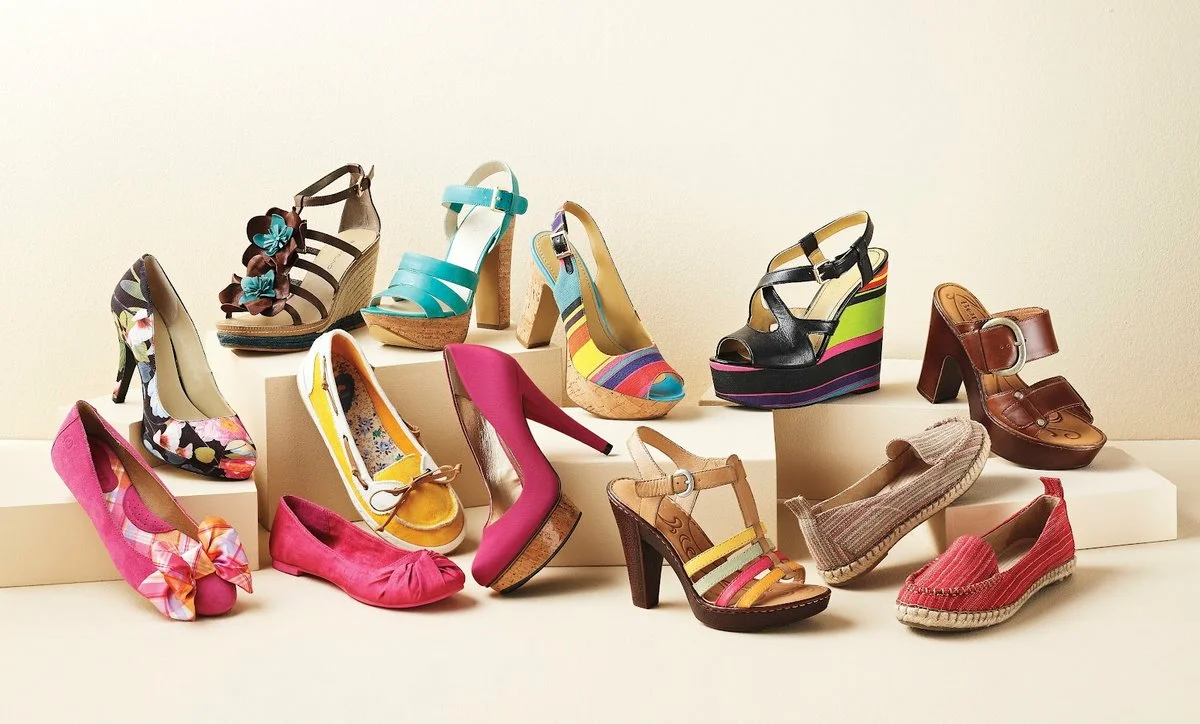 Куплю стильную обувь. Женская обувь. Про обувь. Коллекция обуви. Женская обувь реклама.
