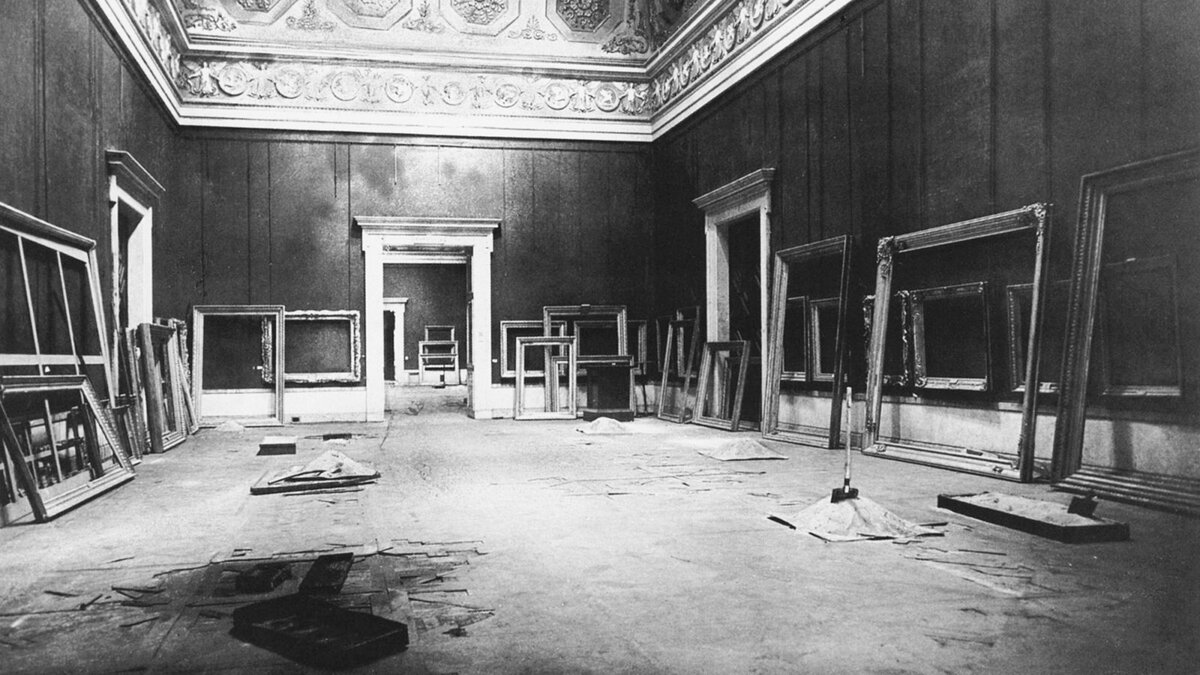 Эрмитаж в годы войны. Getty Images
