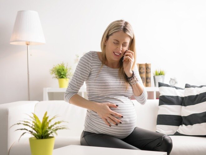 Источник: https://www.baby.ru/wiki/rody/shvatki-pri-rodah