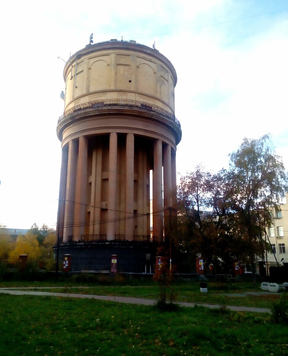 Водонапорная башня.