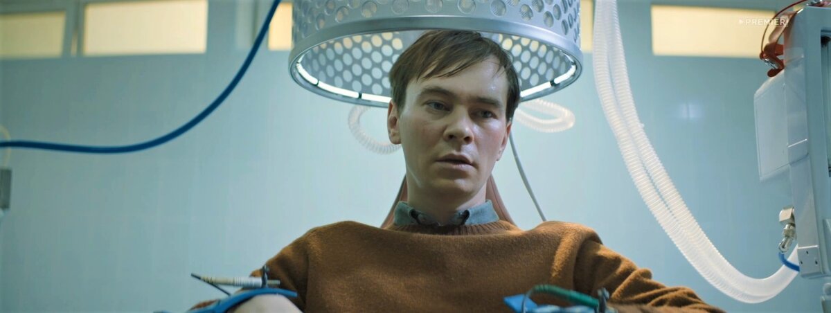 Картинка как из киберпанк-антиутопии. Кадр из к/ф «Человек из Подольска». 