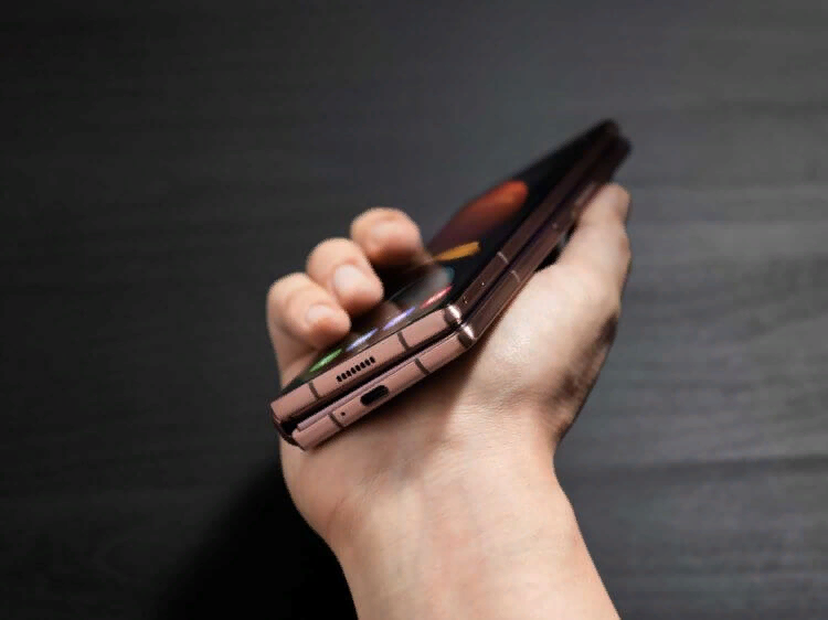 Раз Samsung можно, почему Apple нельзя?