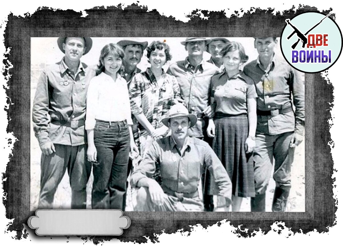 Сама Алла в 1985-1988 гг. работала в канцелярии в Джелалабаде. Не раз попадала под обстрел. Фото из личного архива Анны.