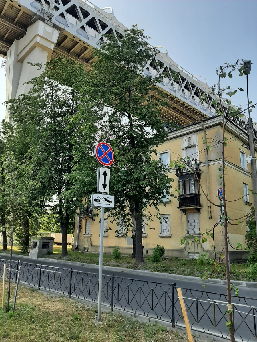 Канонерский остров в Санкт-Петербурге. Перспективное место, которое  известно наличием порта и ЗСД | Роман М. | Дзен