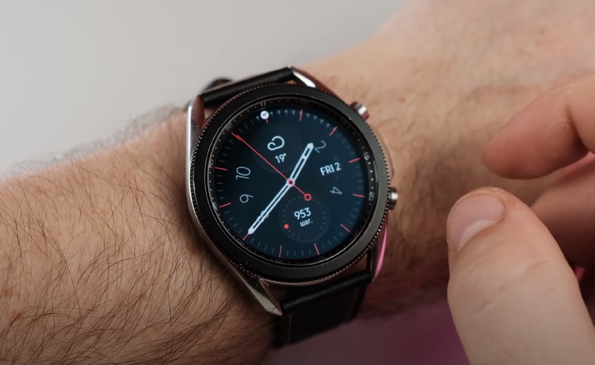 Galaxy Watch 3 спустя год. Обзор на умные часы Самсунг | Техно Гарри | Дзен