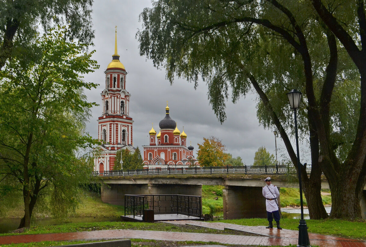 Воскресенский собор Старая Русса внутри