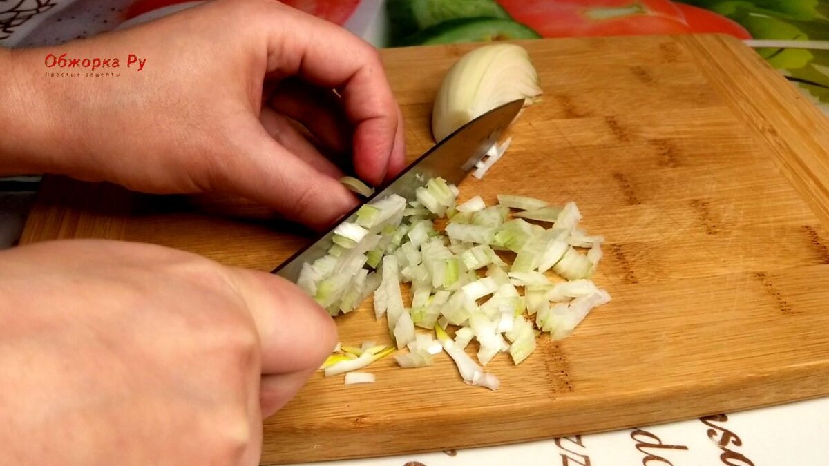 Постный ОЛИВЬЕ без МЯСА и ЯИЦ. Рецепт любимого салата. Постное меню  Vegetarian Salad | Обжорка Ру | Дзен