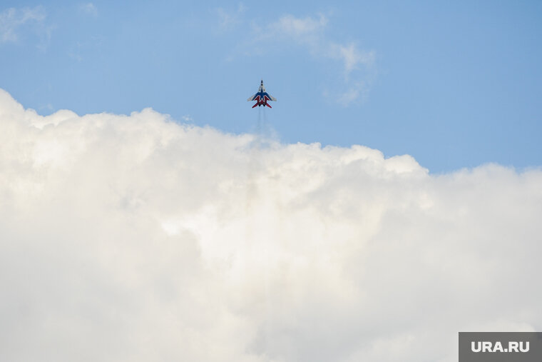    Два истребителя Су-30СМ участвовали в летных испутаниях