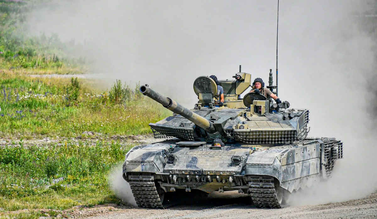 В самом начале нового года УВЗ передал армии третью партию Т-90М за последние 4 месяца. И это не предел. Фото МО РФ