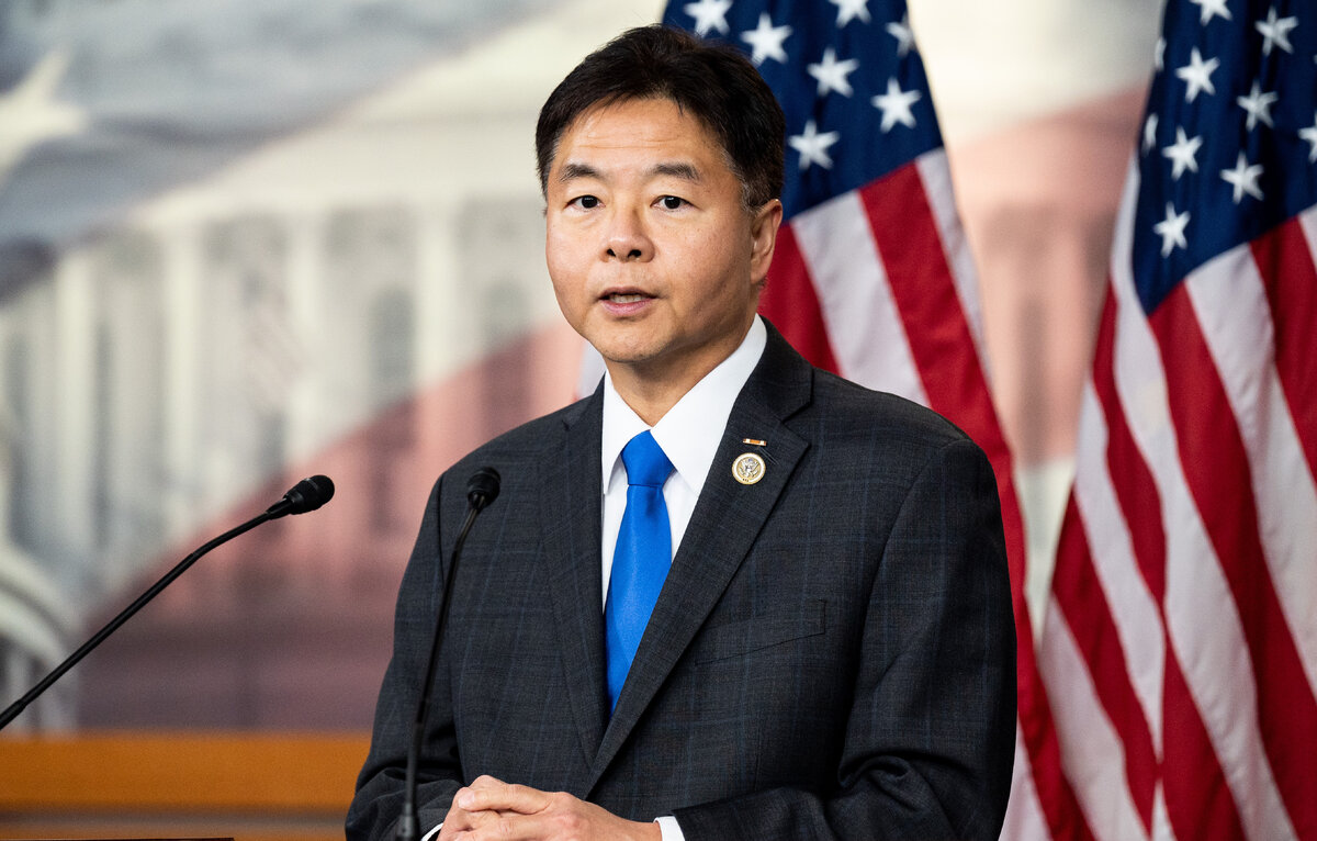    Конгрессмен демократ от штата Калифорния Тед Лью   Michael Brochstein/Sipa USA via Reuters Connect