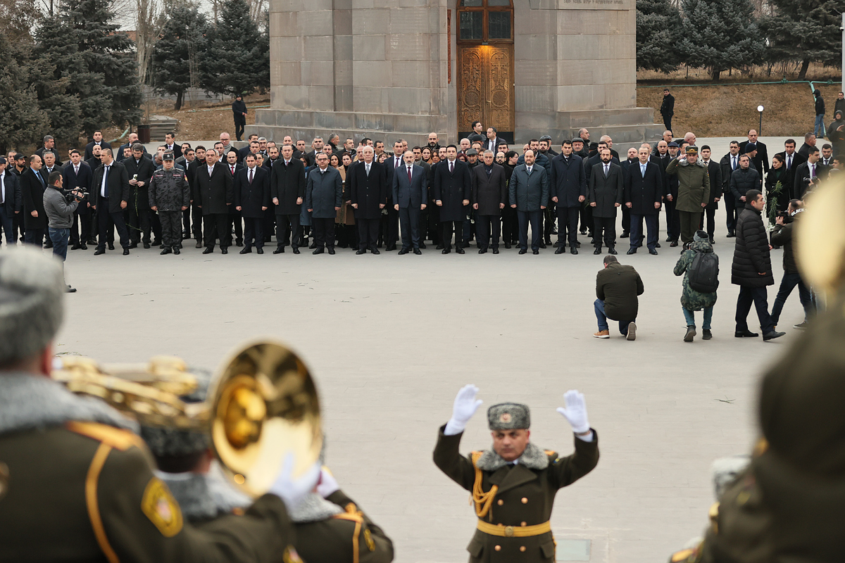 день армии в армении