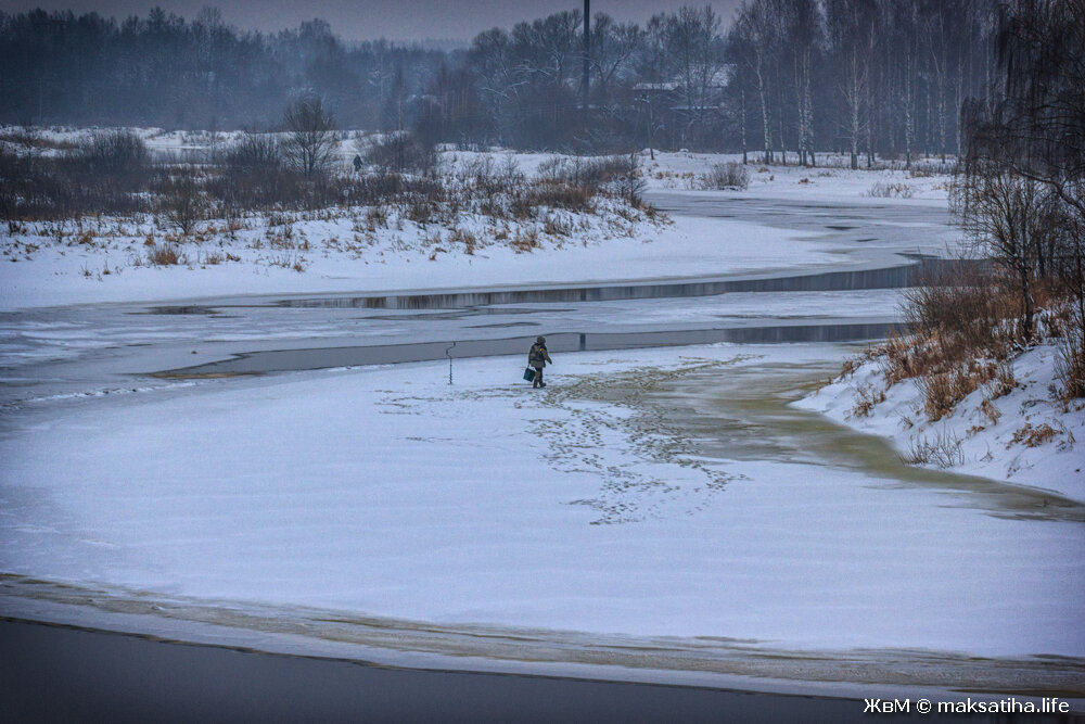 Река Молога, между д.Фабрика и п. Максатиха (9.12.2017) - t 0°