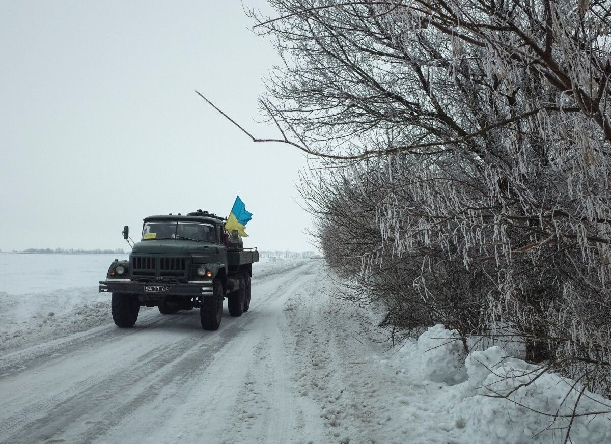 Россия активизирует свою гибридную военную кампанию против Украины, прогнозируют в частной американской разведке.
Иллюстрация REUTERS