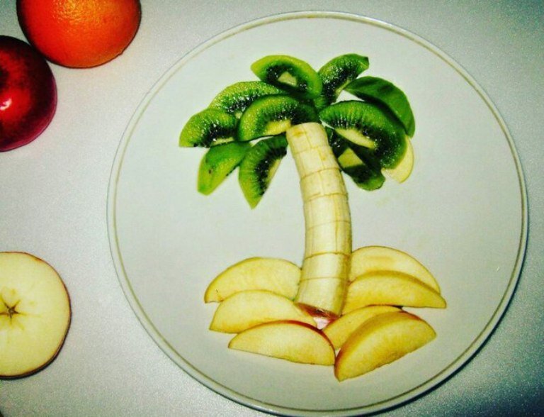 Когда ты не можешь накормить ребенка или чтоб он хоть что нибудь поел! 