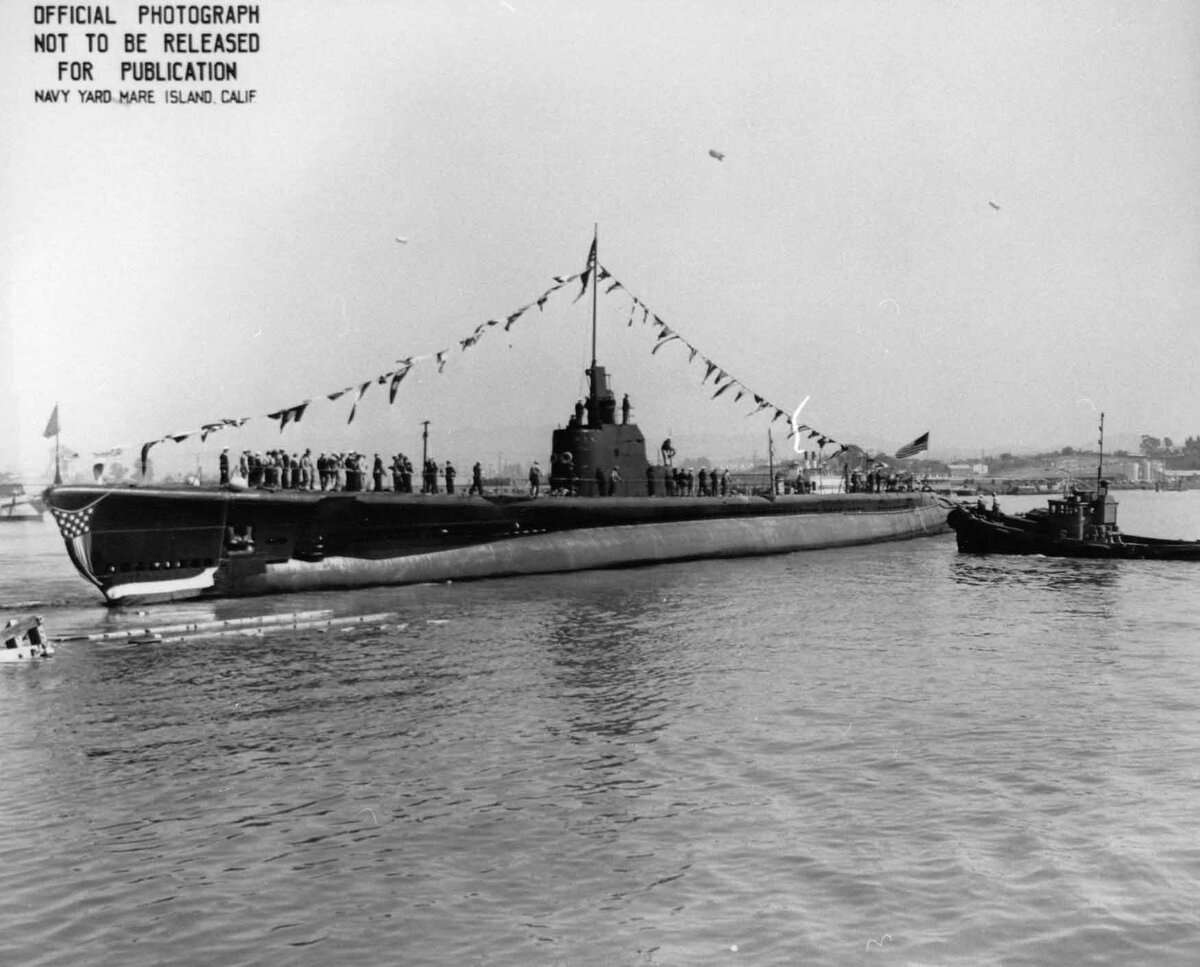 Подводная лодка SS-283 «Ти­но­са»