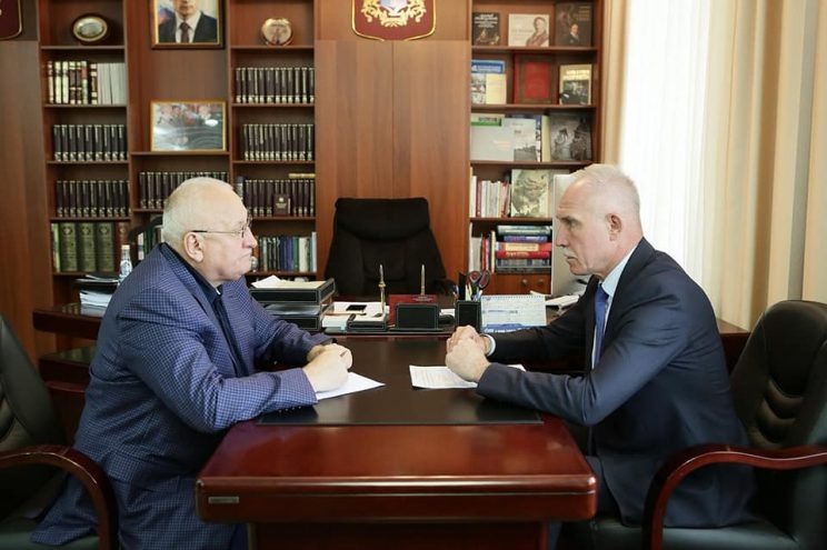 Анатолий Бакаев и губернатор Ульяновской области Сергей Морозов