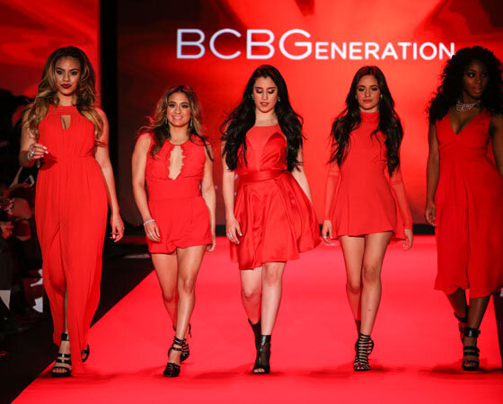 Участницы группы Fifth Harmony; Дина Джей Хансен (Dinah Jane Hansen), Элли Брук (Ally Brooke), Лорен Хуреги (Lauren Jauregui), Камила Кабелло (Camila Cabello), Нормани Кордей Хэмилтон (Normani Kordei Hamilton) / © Depositphotos.com / fashionstock