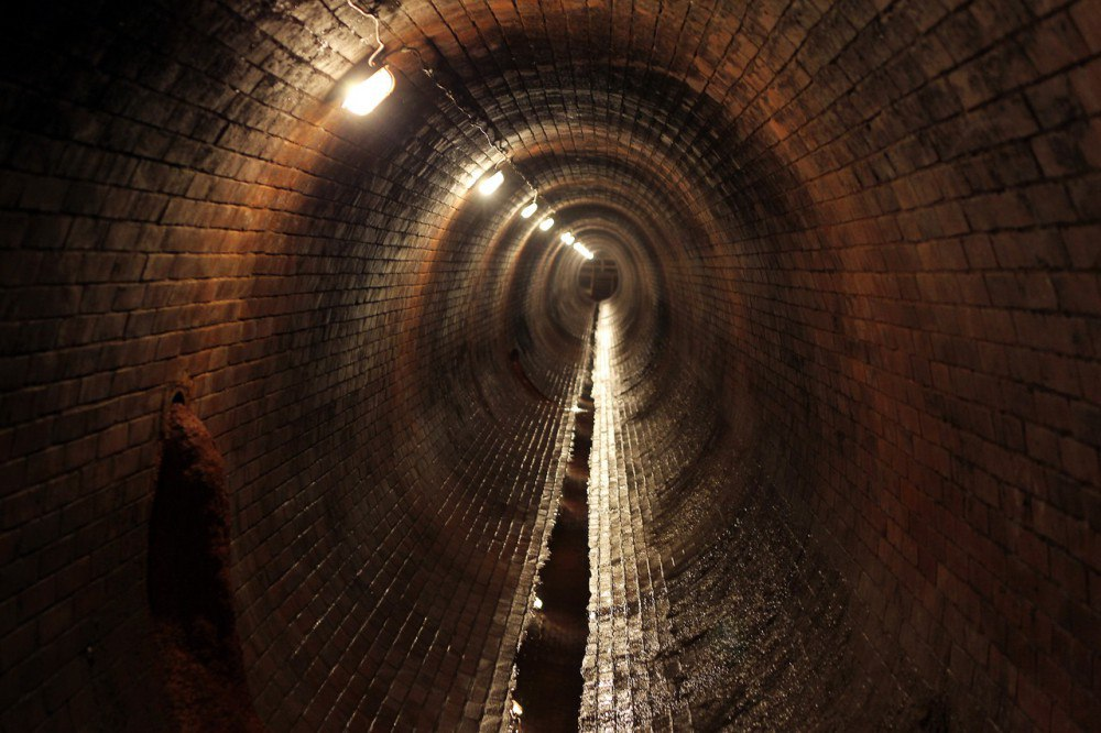 история канализации. первый водопровод. ростокинский акведук екатерининский водопровод. история канализации. история канализации.