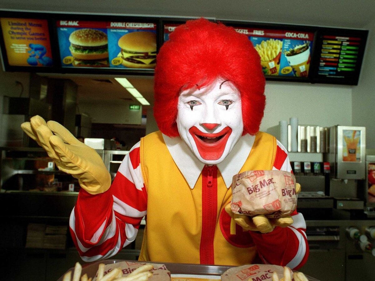 finance.yahoo.com/news/mcdonald-forced-hide-ronald-mcdonald