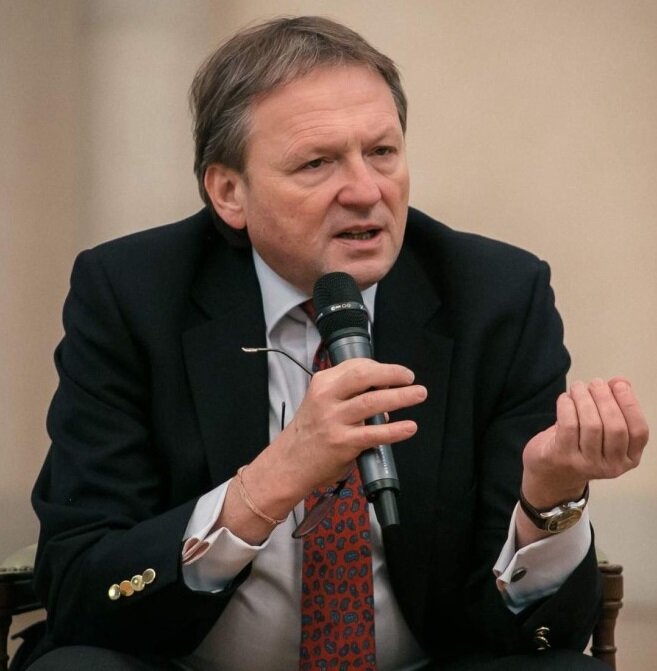 Борис Титов