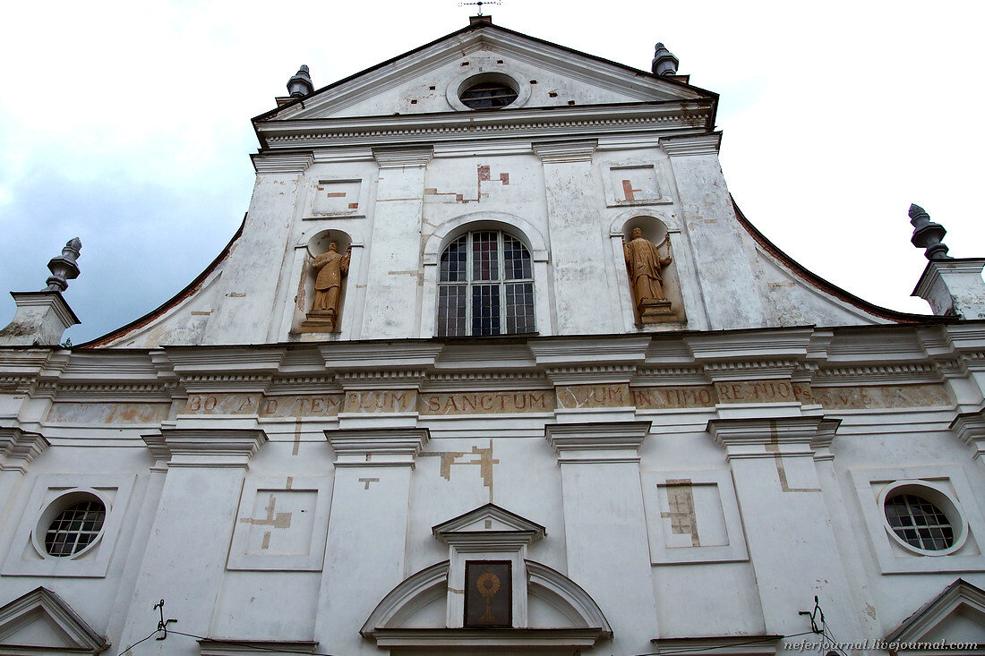 фарный костёл (несвиж). фарный костёл (несвиж). фарный костёл (несвиж). иезуитский костёл в несвиже. фарный костел несвиж.