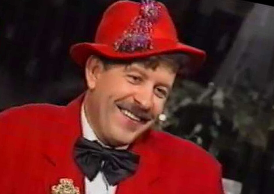 Сергей Прохоров, ведущий программы "Блеф Клуб". Кадр из передачи.