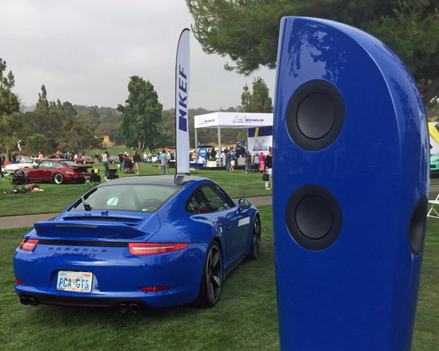 Акустические системы KEF Blade и Blade2. Цвет: Frosted Blue.