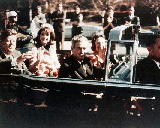 Джон и Жаклин Кеннеди в Далласе, 22 ноября 1963