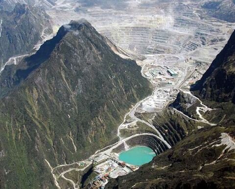 Главный актив компании рудник - Grasberg (Papua, Indonesia) 