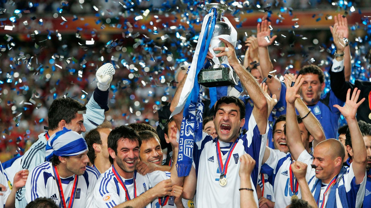 Греция — чемпион Европы 2004 года. Источник: football-pitch.ru