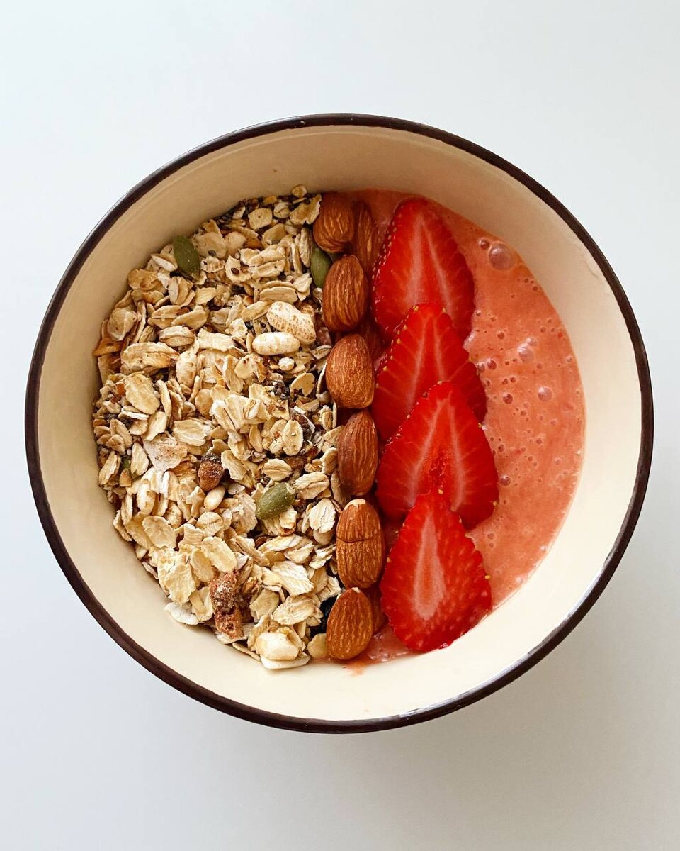 Летний смузи-боул