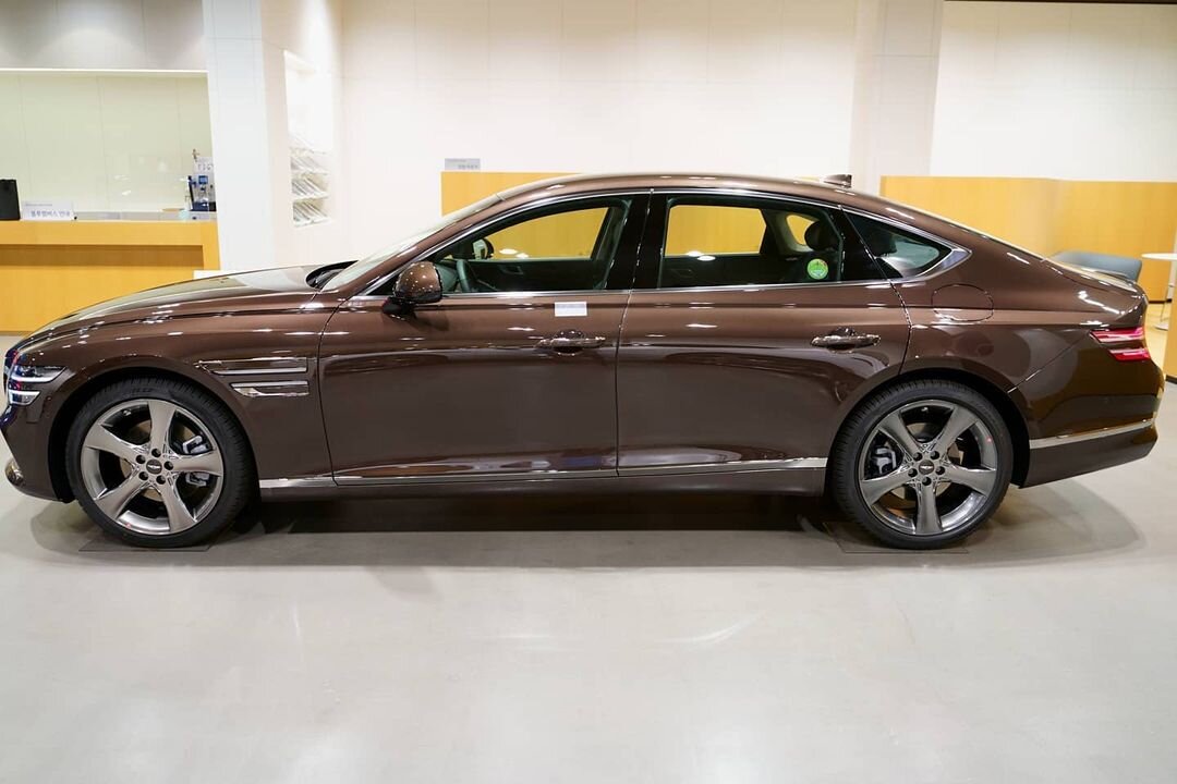 Genesis G80. Источник иллюстрации - Яндекс.Картинки