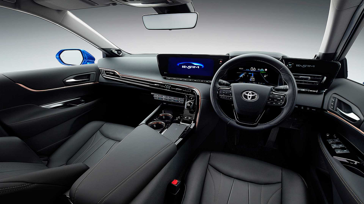 Салон автомобиля Toyota Mirai