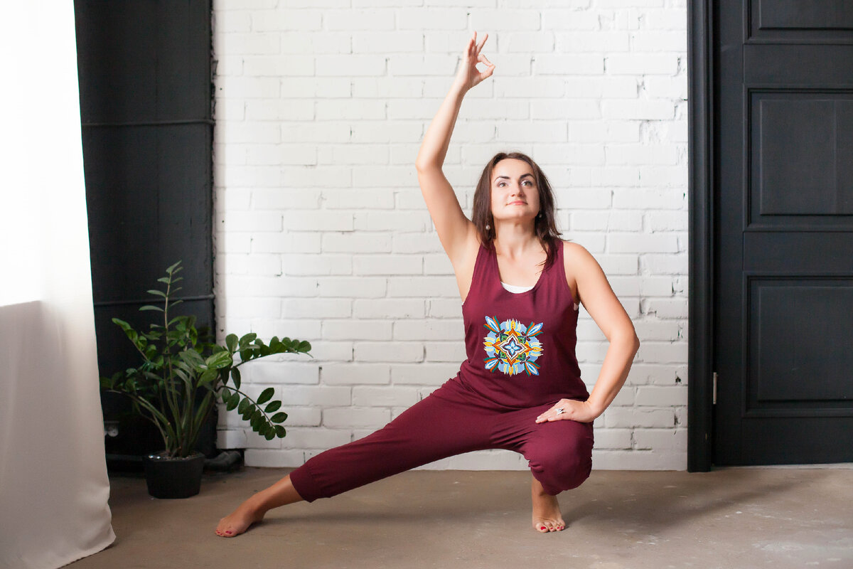 Костюм от @daniaradress 100% хлопок, ручная роспись мандала "Изобилие", идеально для красивой практики и жизни