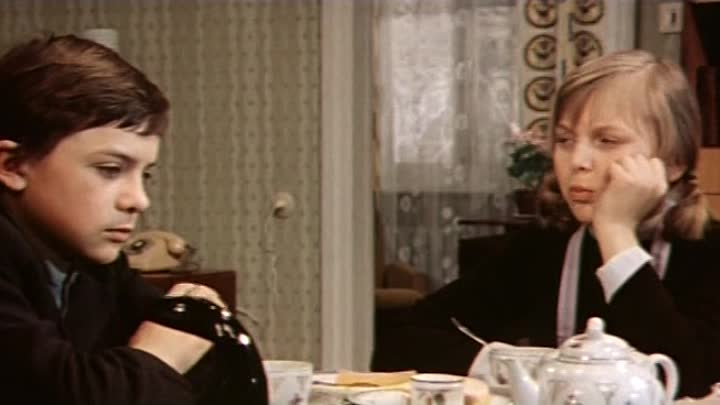 артистка манефа соболевская. в ожидании чуда фильм дворничиха. в ожидании чуда 1975. в ожидании чуда 1975 афиша. фильм ссср яло.