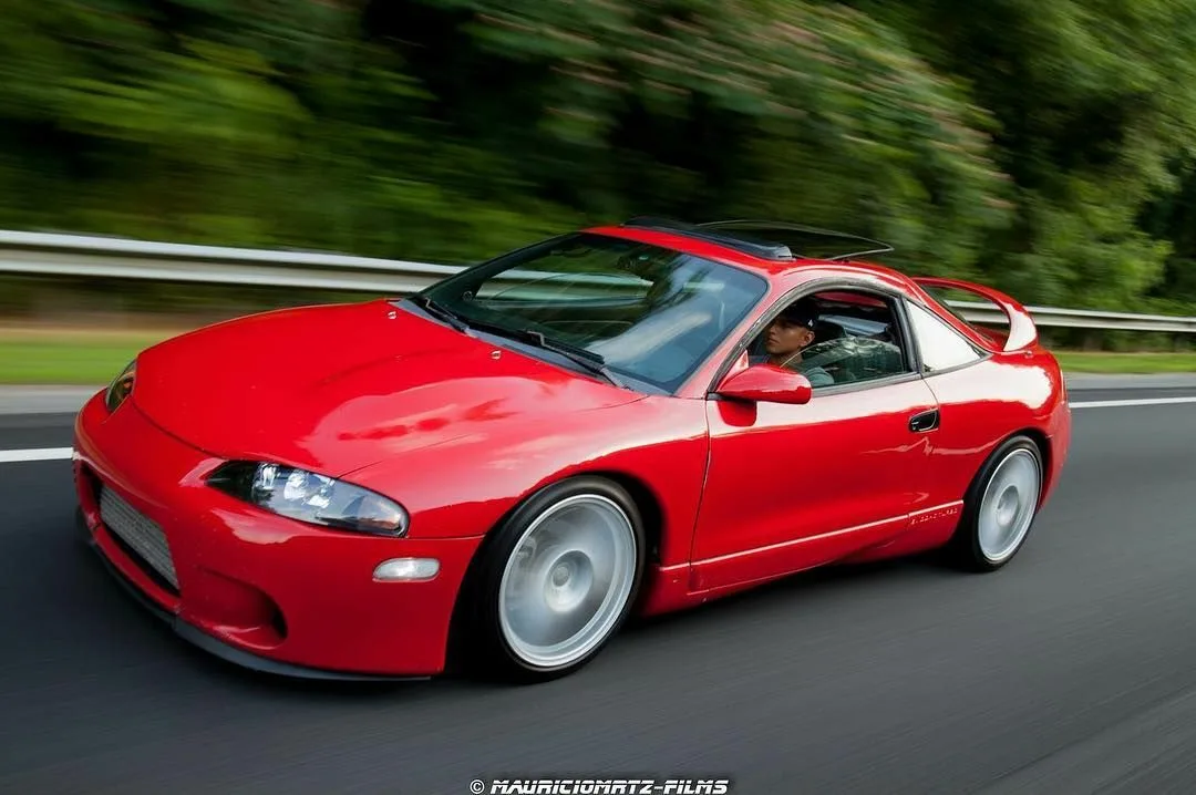 Mitsubishi Eclipse 2g Red