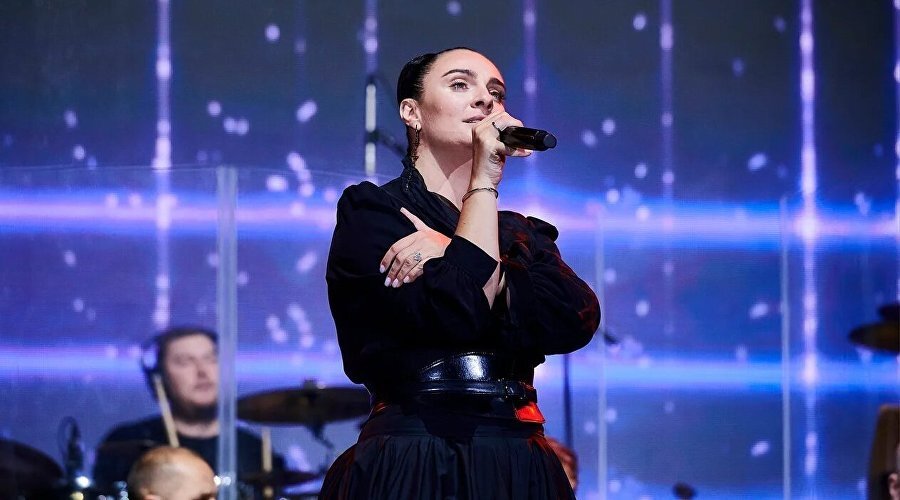 Выступление Елены Ваенги // Фото с официальной страницы Елены Ваенги в ВКонтакте