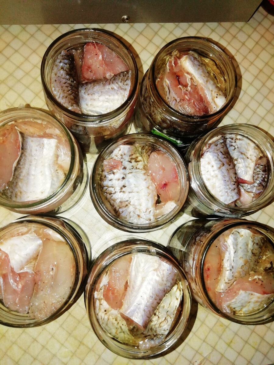 Рыбные консервы в домашних условиях - рецепт в духовке | Консервы, Мэйсон джар лампа, Рецепты