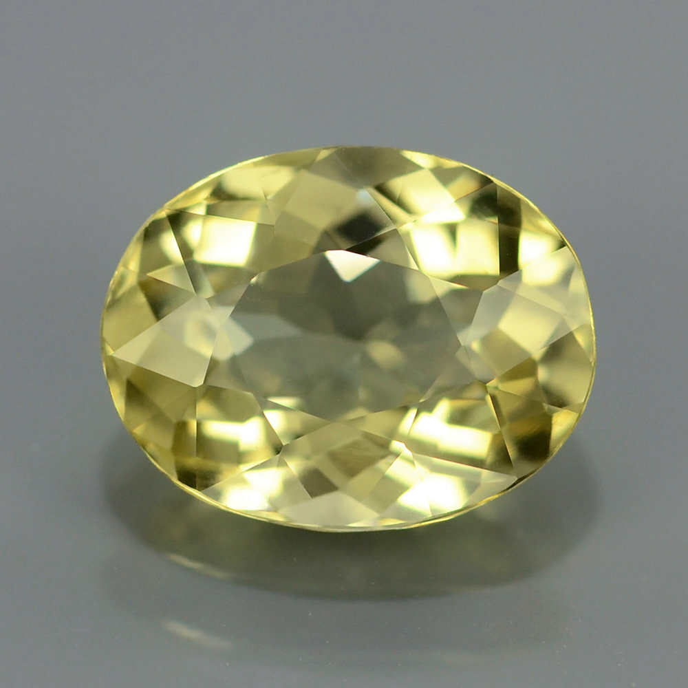 Дунит оливин. Гнейс порода. Известняк горная порода. Валуны на улице. Берин камень.