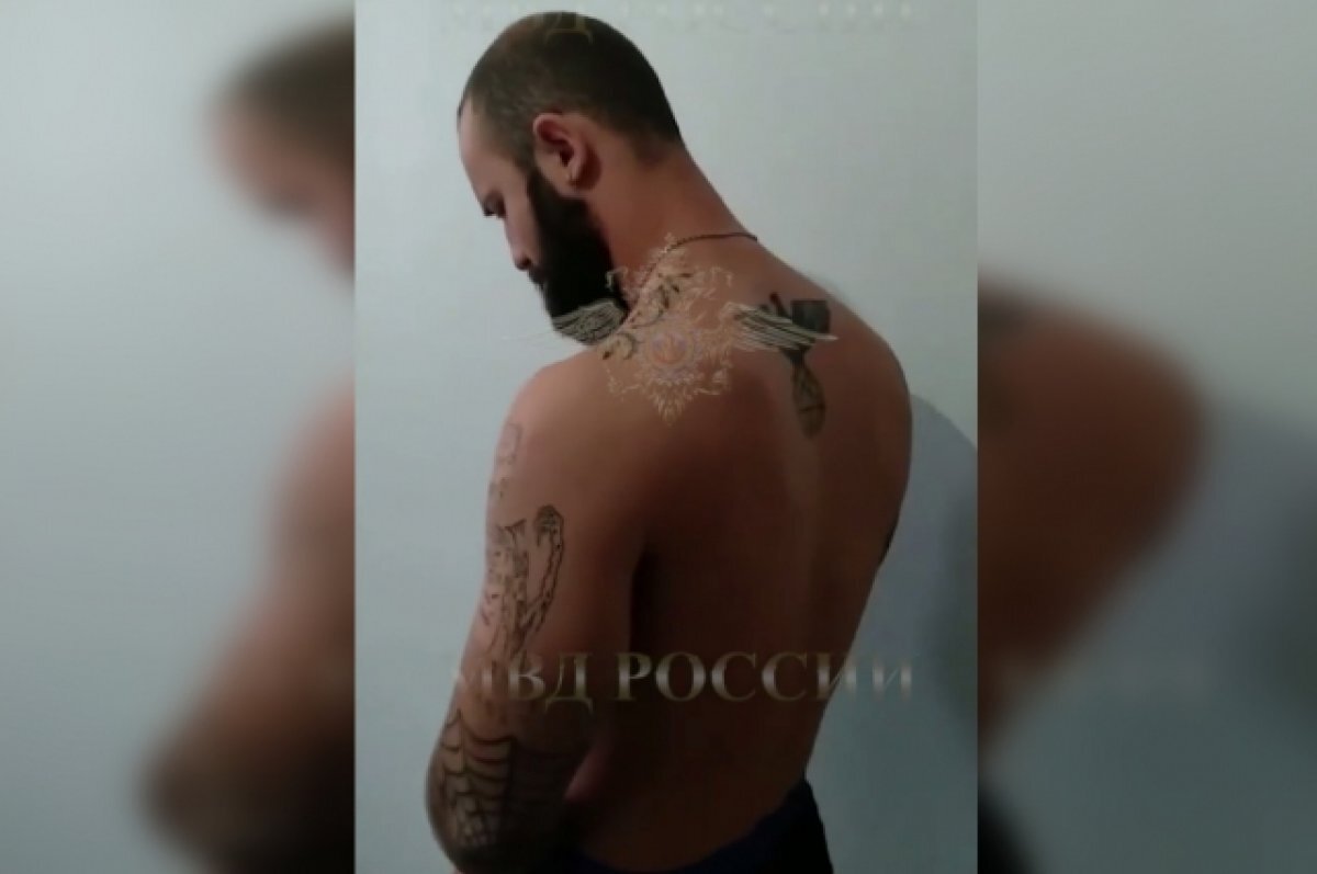    Члена банды нацистов проверяют на причастность к диверсиям в Петербурге