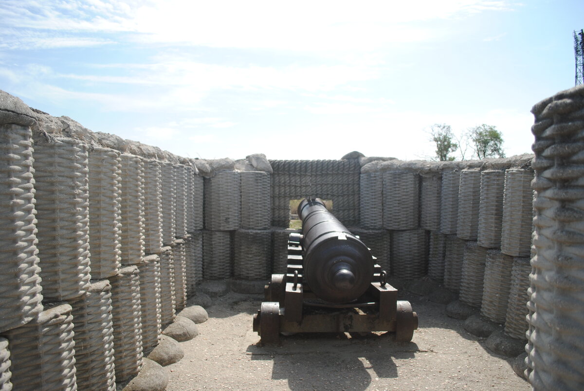 Пушка на 4-м бастионе Севастополя, wikipedia