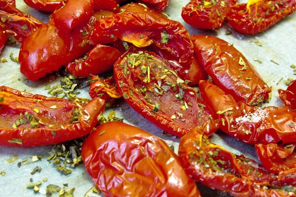 Простой рецепт вкусных вяленых помидоров