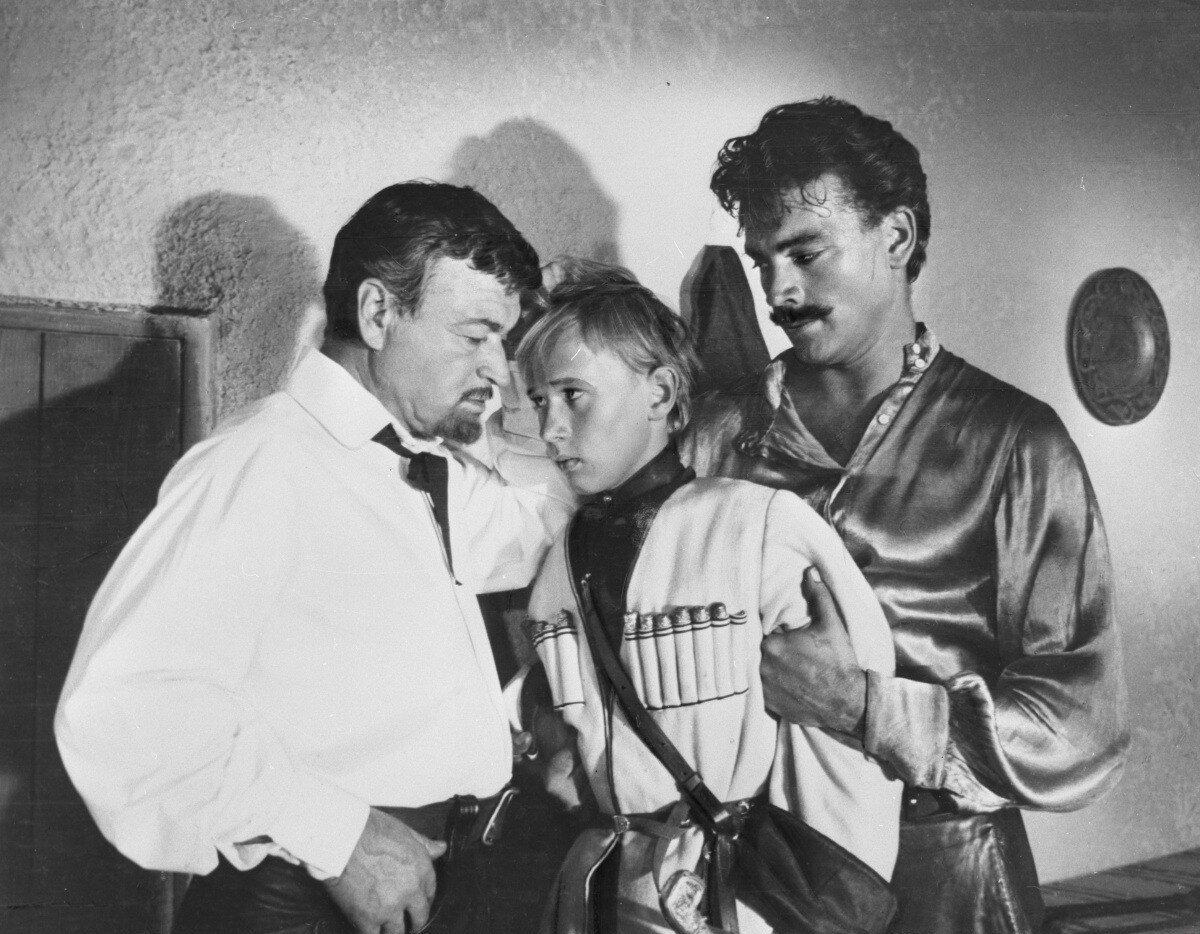 Герои неуловимых мстителей. Неуловимые фильм 1966. Кино Неуловимые Мстители 1966. Ефим Копелян Неуловимые Мстители. Эдуард Кеосаян.