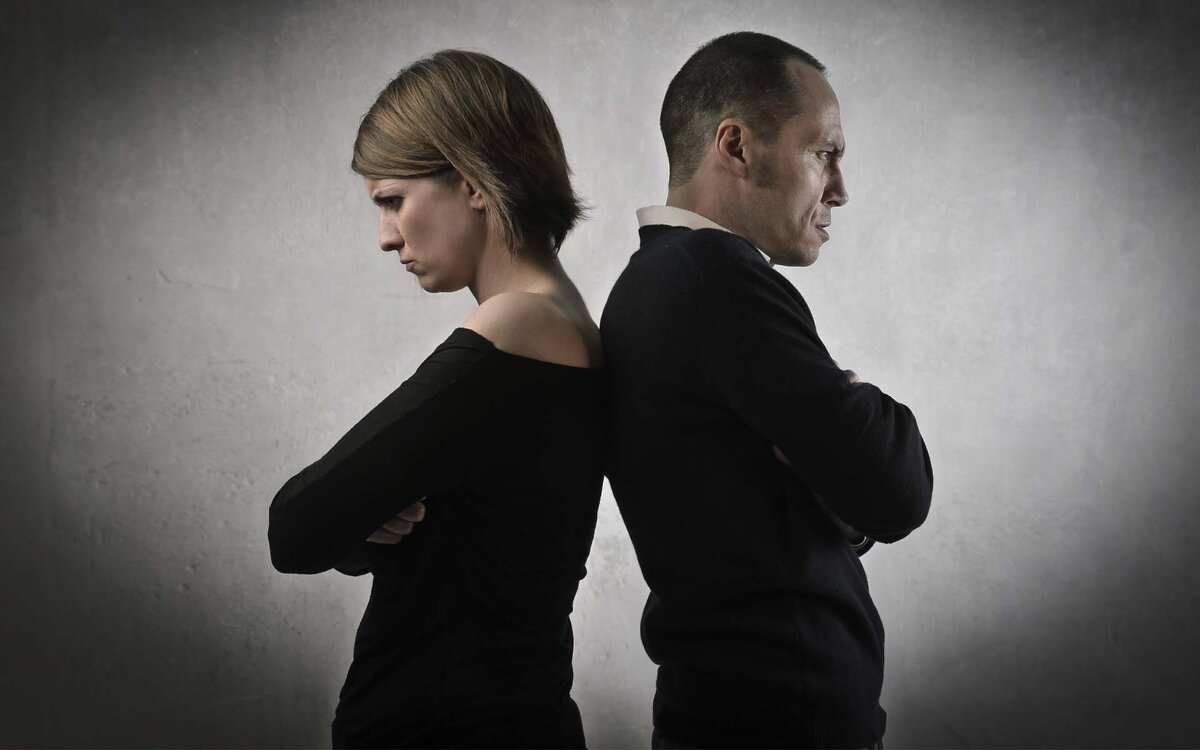 Соглашаться работать бесплатно нельзя. Обиделись? Ну и прекрасно, на обиженных вообще-то воду возят.