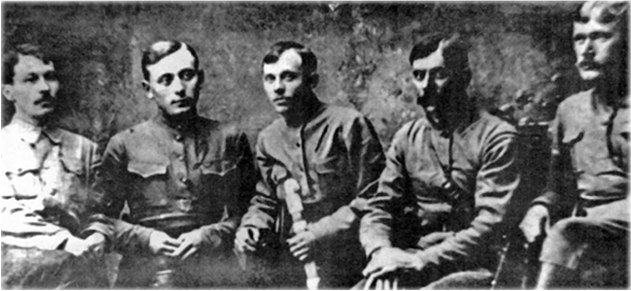 Участники Тамбовского восстания. В центре — А.С. Антонов.