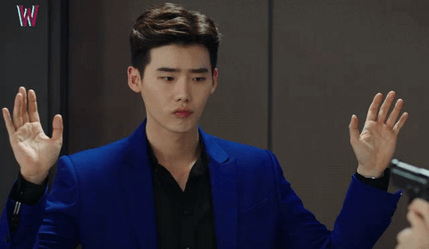 Момент из дорамы "Меж двух миров" 