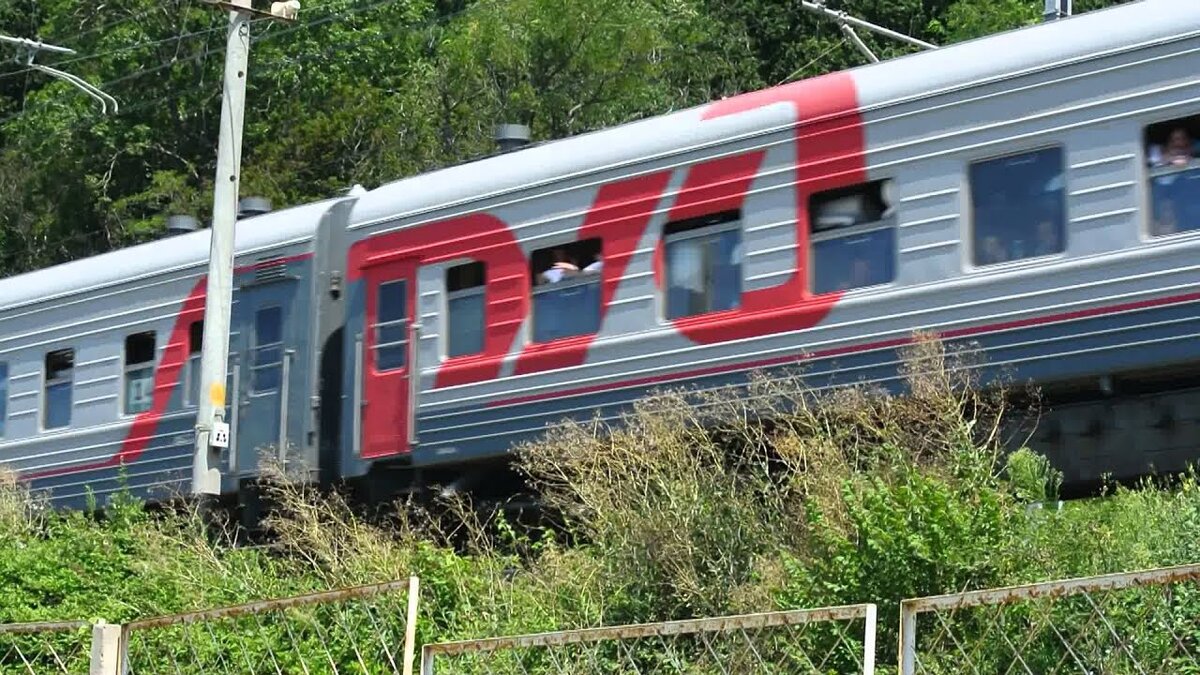 Поезд Москва Адлер. Поезд 102 Москва Адлер. Поезд Томск Адлер. Поезд Адлер.