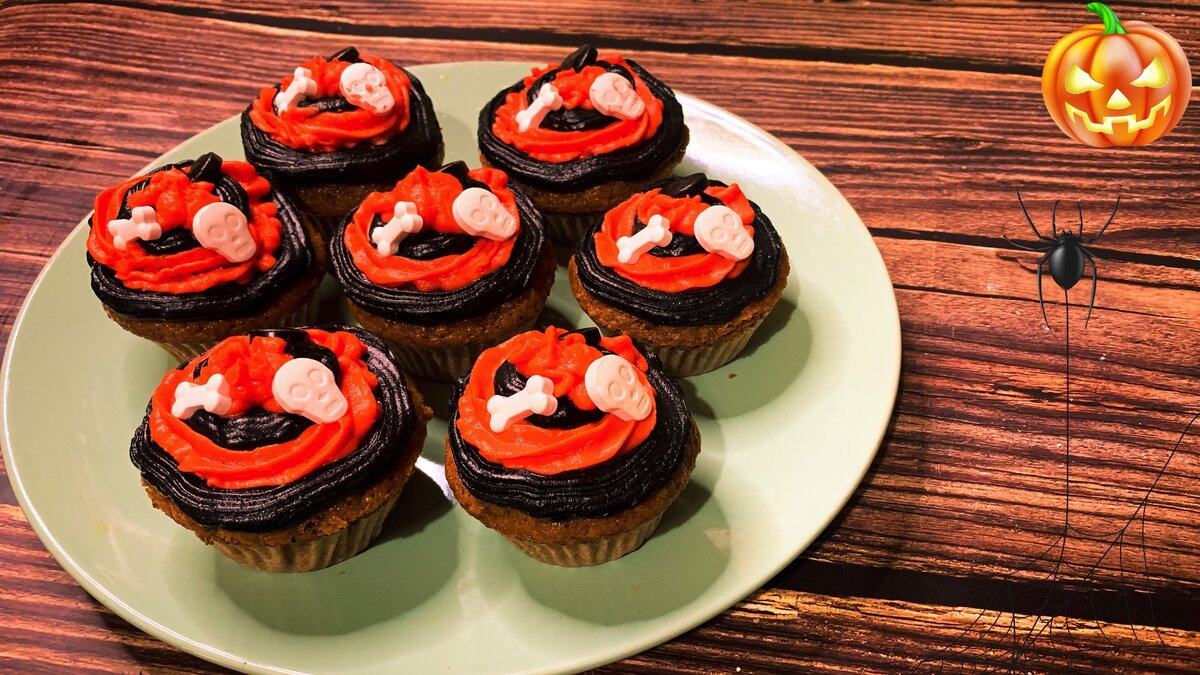 Морковные капкейки супер вкусные)))